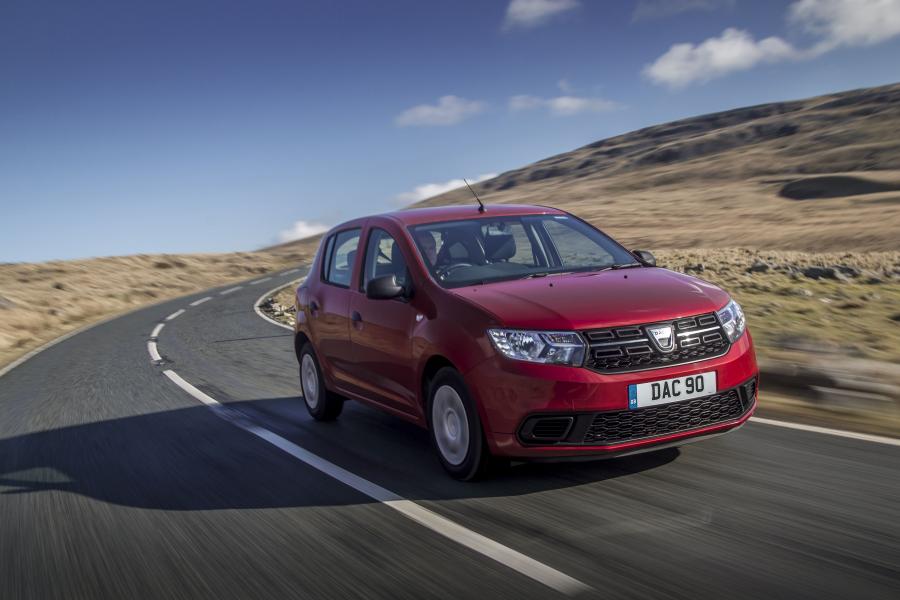  Dacia Sandero 2017 года  (UK) (фото 14 из 30)
